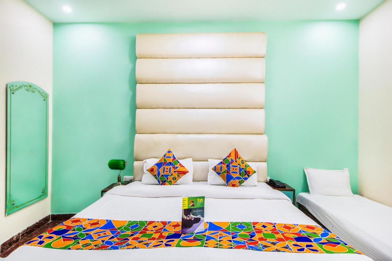 Fabhotel Plus Maniram Palace Agra  Exterior photo
