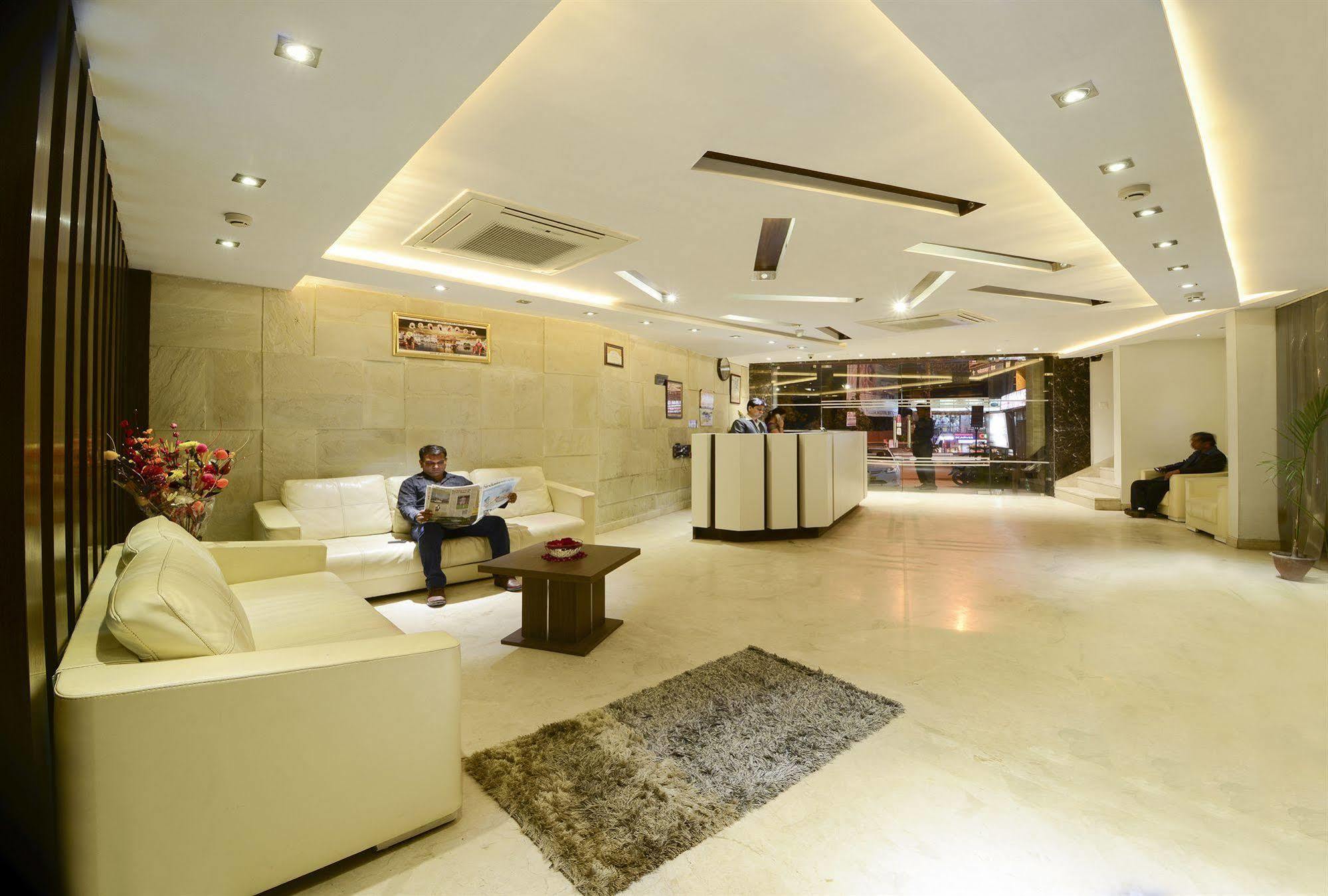 Fabhotel Plus Maniram Palace Agra  Exterior photo